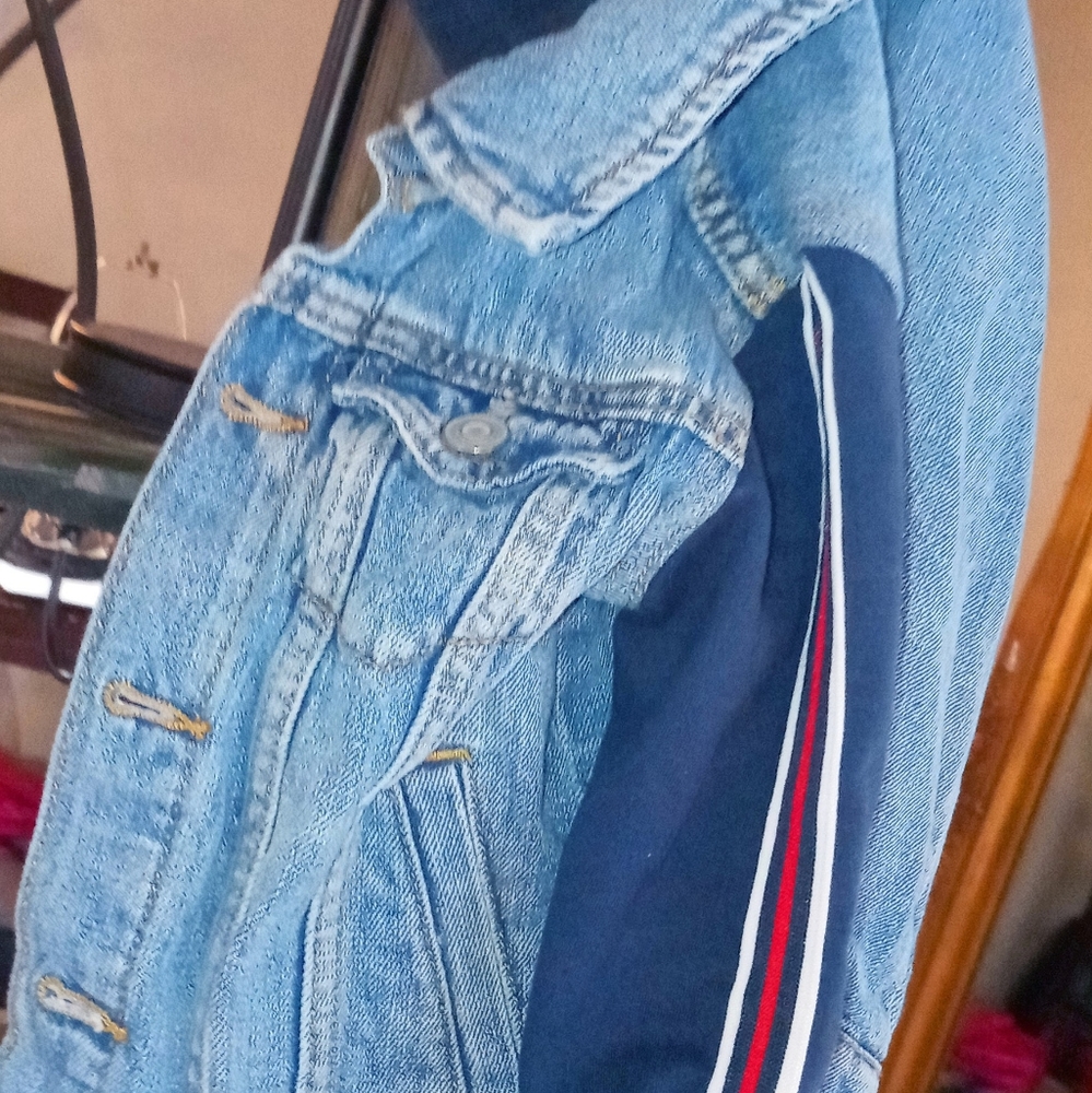 Boys hooded jean jacket